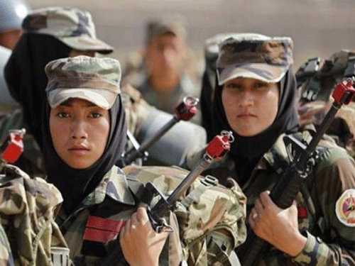 ভারতে  যুদ্ধের প্রশিক্ষণ নিলেন আফগান নারী সেনা অফিসারেরা