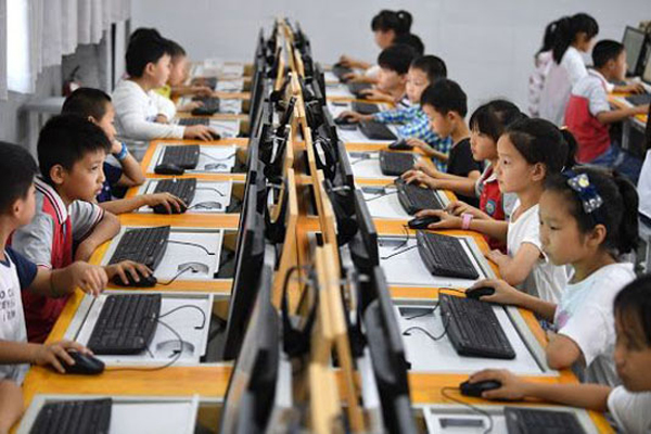 চীনে অনলাইন শিক্ষার্থীর সংখ্যা ৩৪ কোটির বেশি