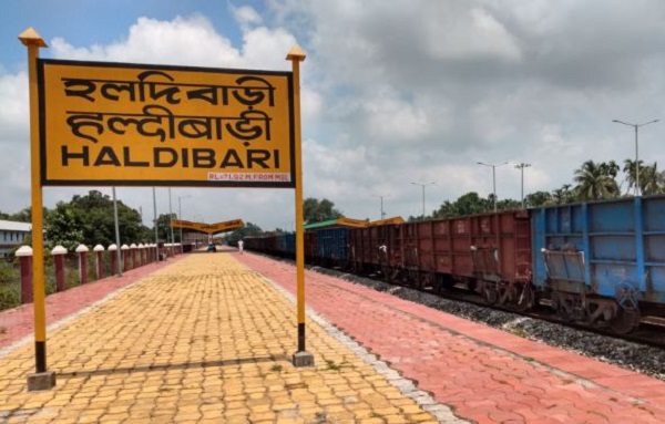 ৫৬ বছর পর হলদিবাড়ি-চিলাহাটি রেলপথ খুলে দিল বাংলাদেশ-ভারত