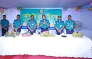 মৌসুমি ফল উৎসব উদযাপন করলো ট্রাফিক তেজগাঁও বিভাগ